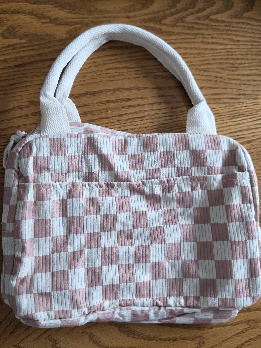 Beige & White Checkered Women's Insulated Lunch Bag